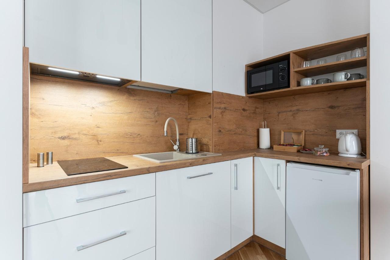 Apartamenty Wola Tower Warsawa Bagian luar foto