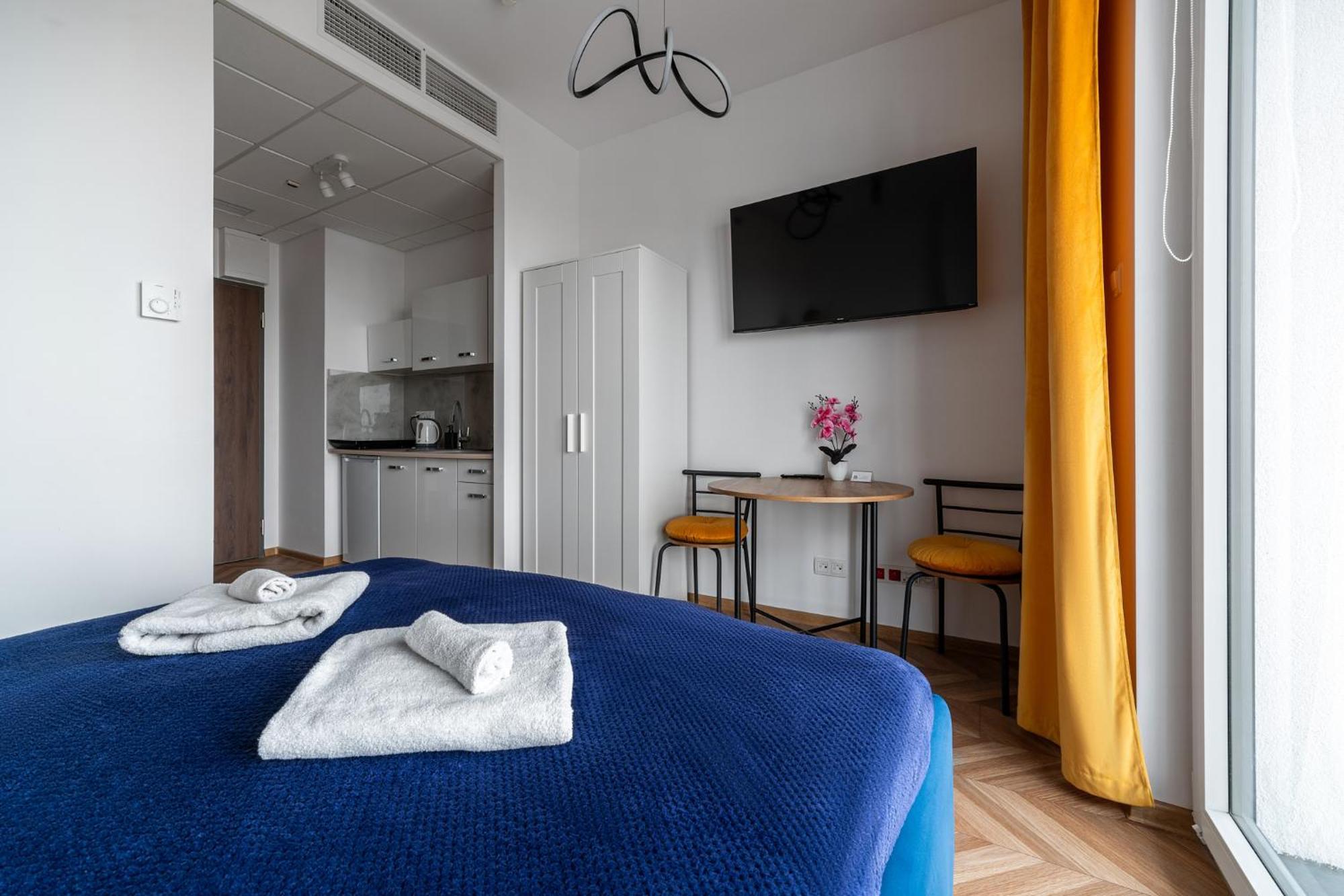 Apartamenty Wola Tower Warsawa Bagian luar foto