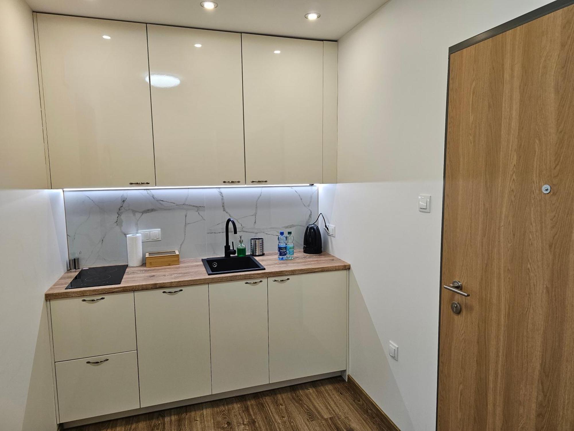 Apartamenty Wola Tower Warsawa Bagian luar foto