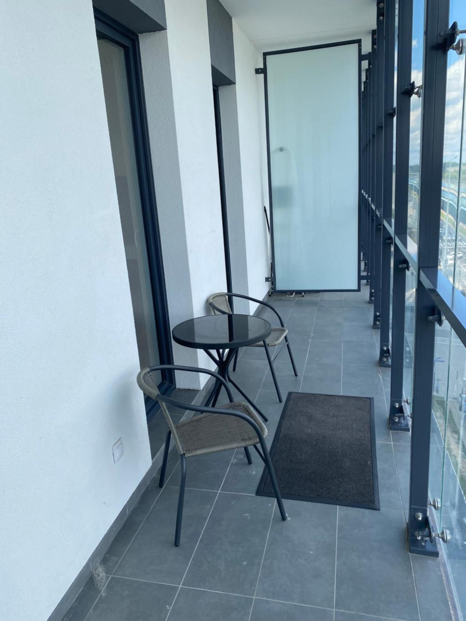 Apartamenty Wola Tower Warsawa Bagian luar foto