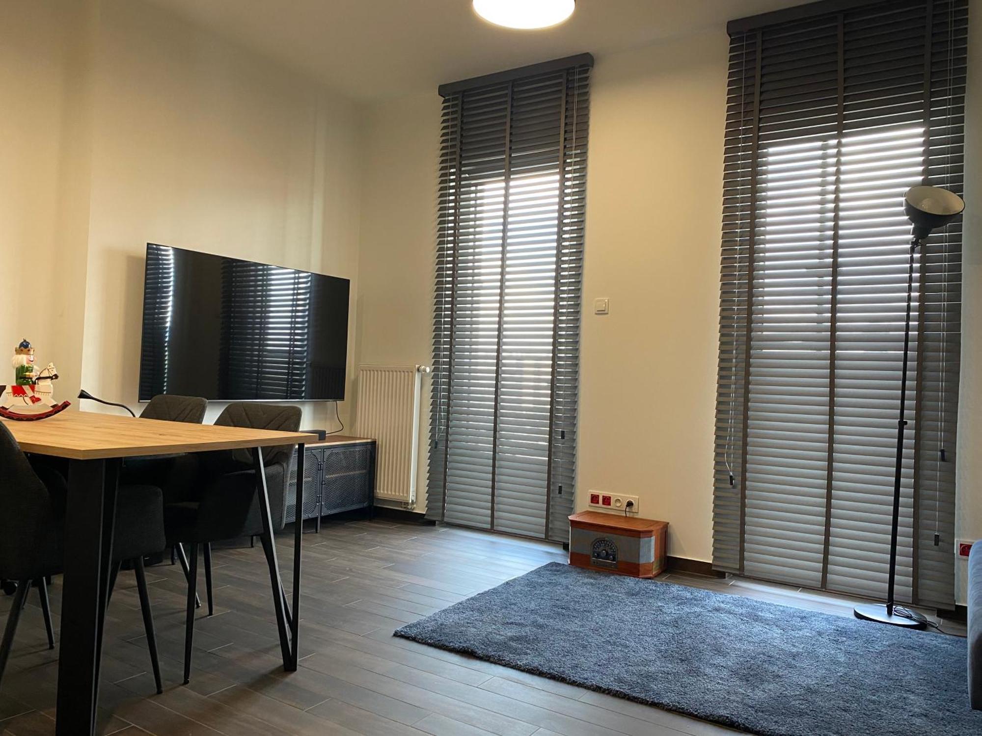 Apartamenty Wola Tower Warsawa Bagian luar foto
