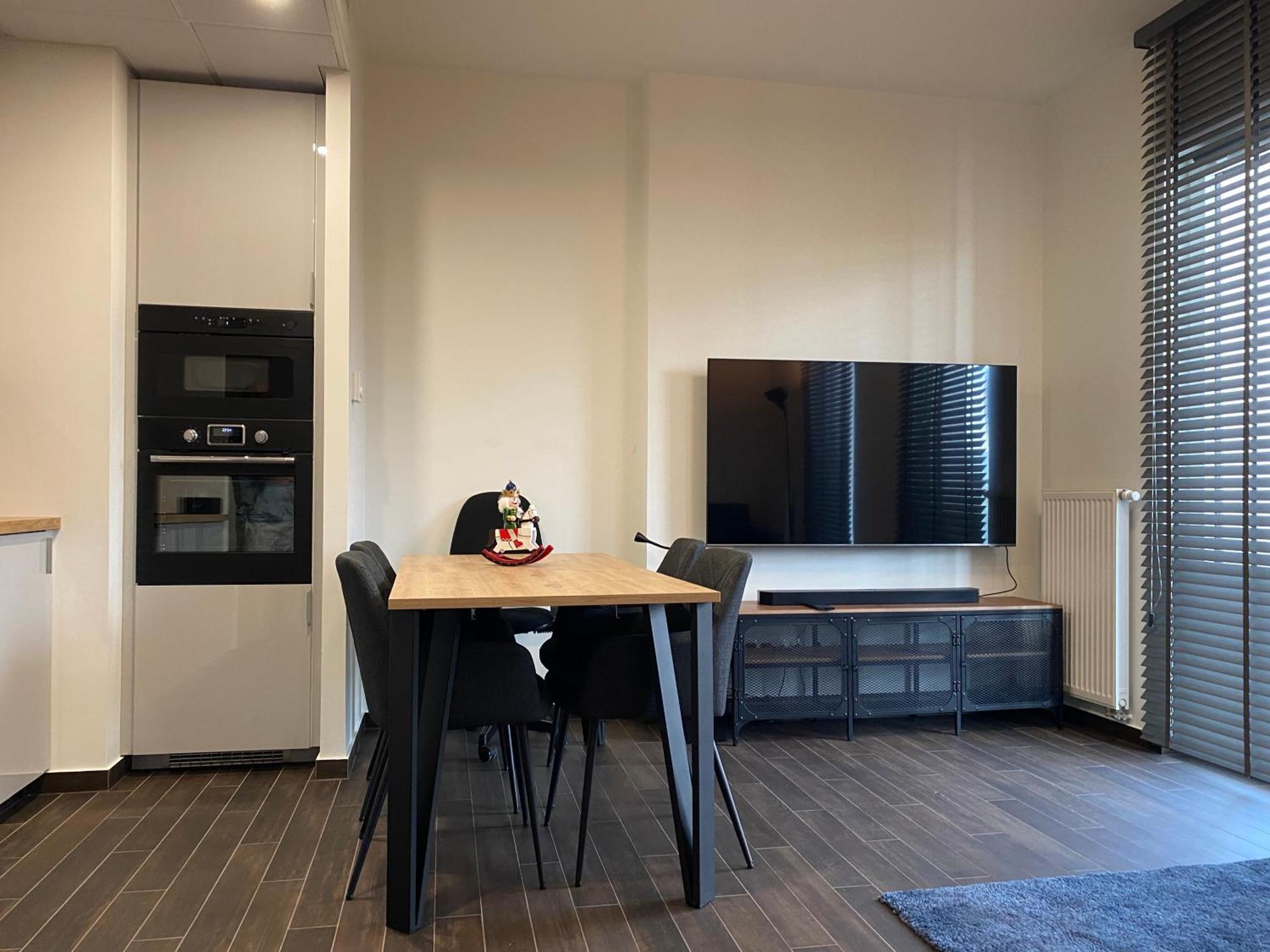 Apartamenty Wola Tower Warsawa Bagian luar foto